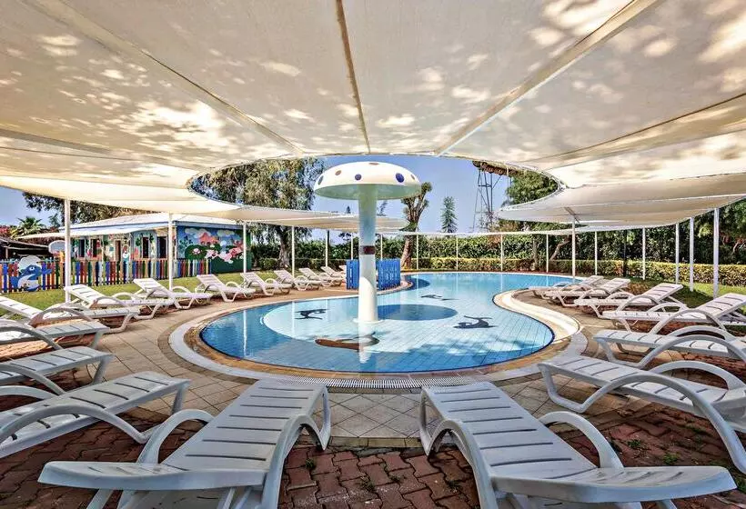 Asteria Family Resort Side