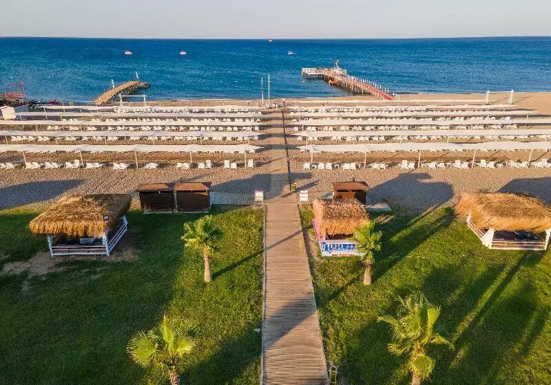 Asteria Family Resort Side