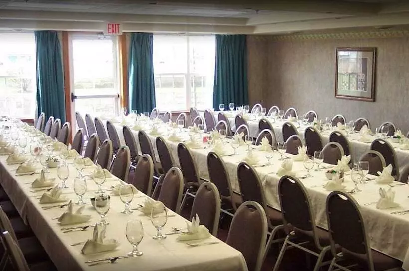 בית מלון כפרי Van Buren