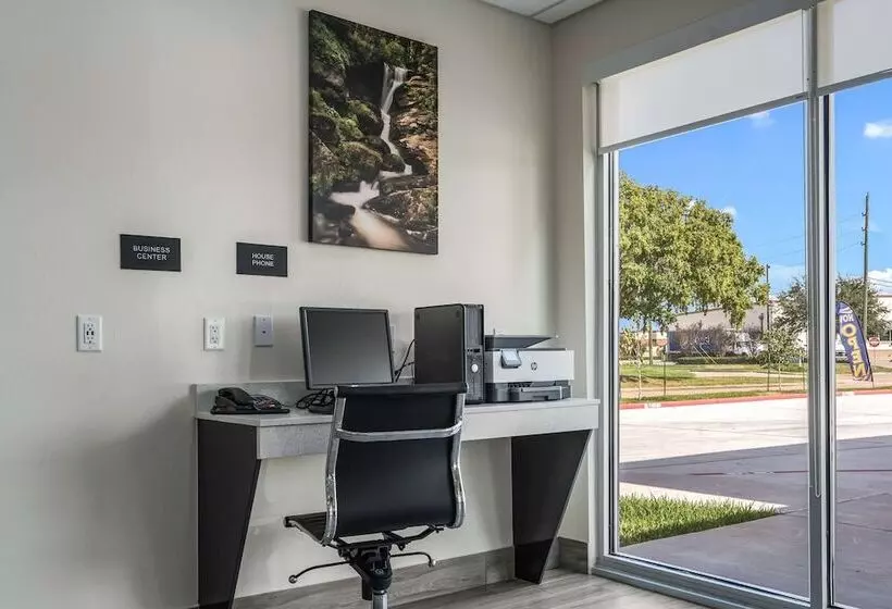 Hotelli Americas Best Value Inn & Suites Katy