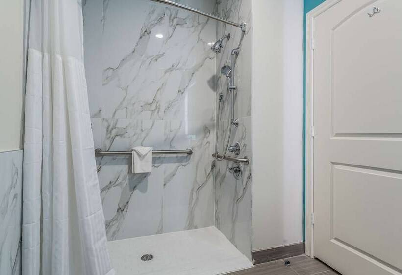 هتل Americas Best Value Inn & Suites Katy