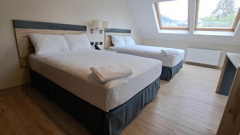 هتل Diego De Almagro Castro