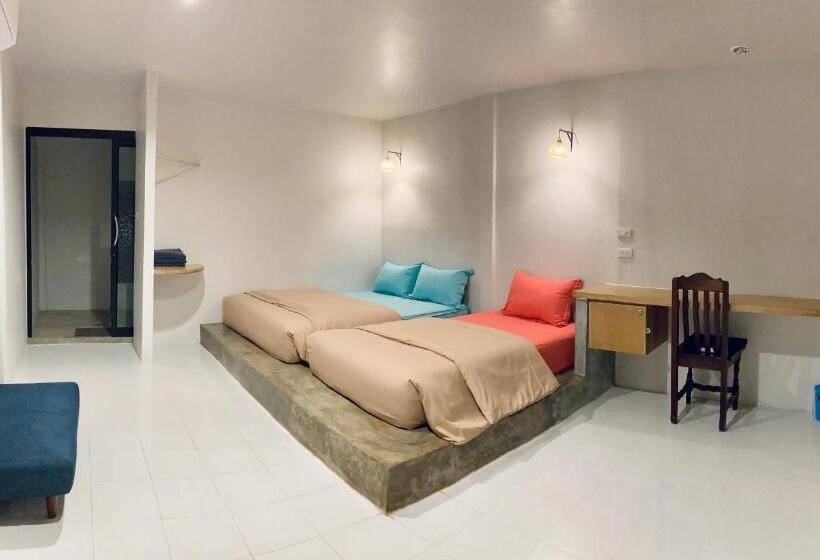 Simple House Ao Nang B&b