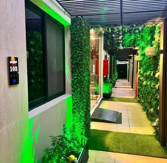 Amwaj Alshatie Furnished Units