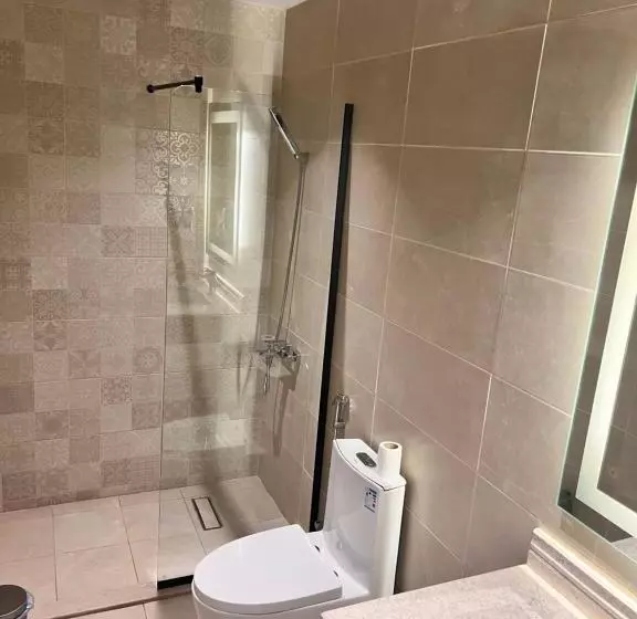 Amwaj Alshatie Furnished Units