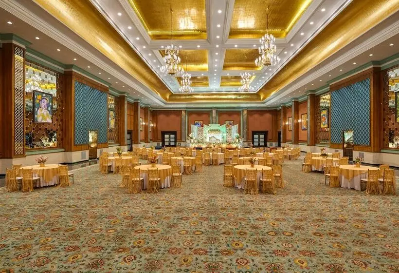 ホテル Mayfair Tea Resort