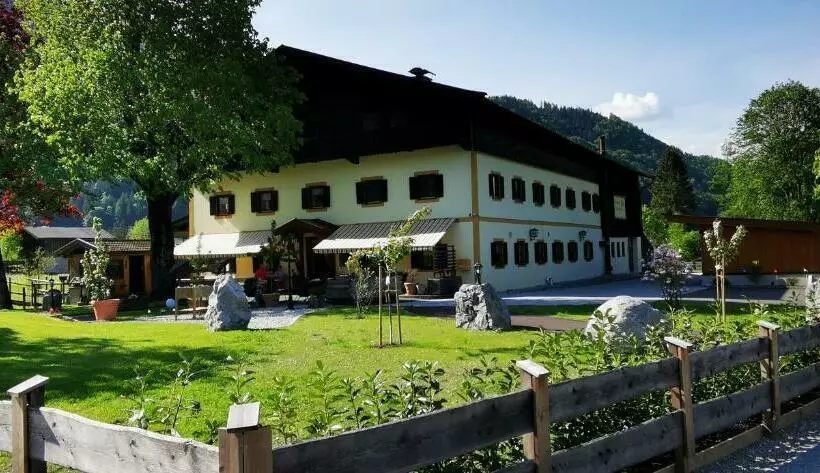 هاستل Pension Hohenkendl