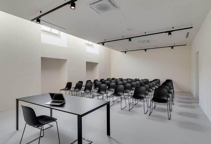 فندق Camplus Bernini Casa Per Ferie