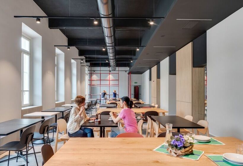 فندق Camplus Bernini Casa Per Ferie