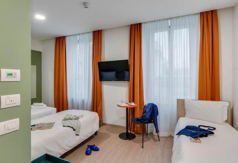 فندق Camplus Bernini Casa Per Ferie