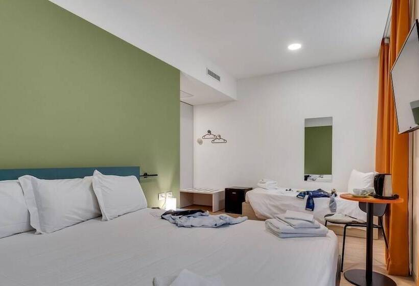 فندق Camplus Bernini Casa Per Ferie