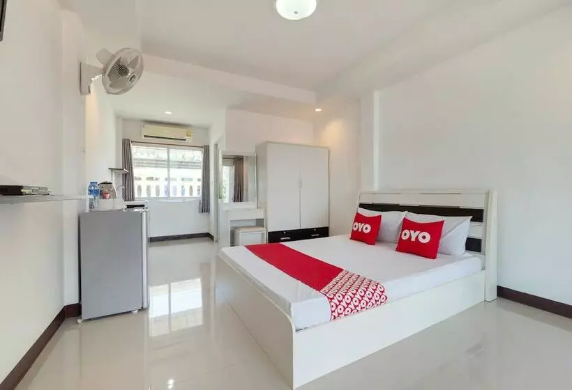 Hotel Oyo 75335 Chomchol The Resort