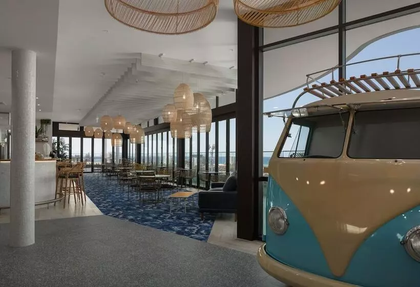 ホテル Rydges Gold Coast Airport