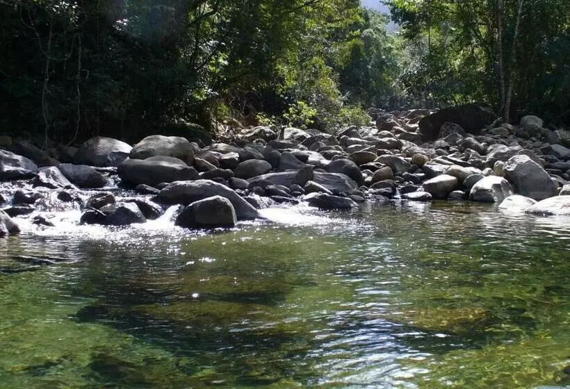 ユースホステル Chalés Recanto Da Aldeia