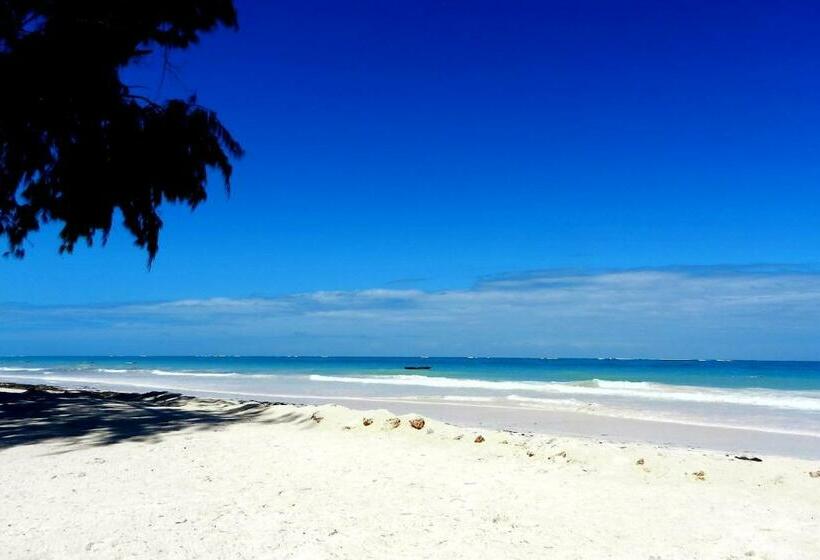 Bed and Breakfast Galu Ecolodge