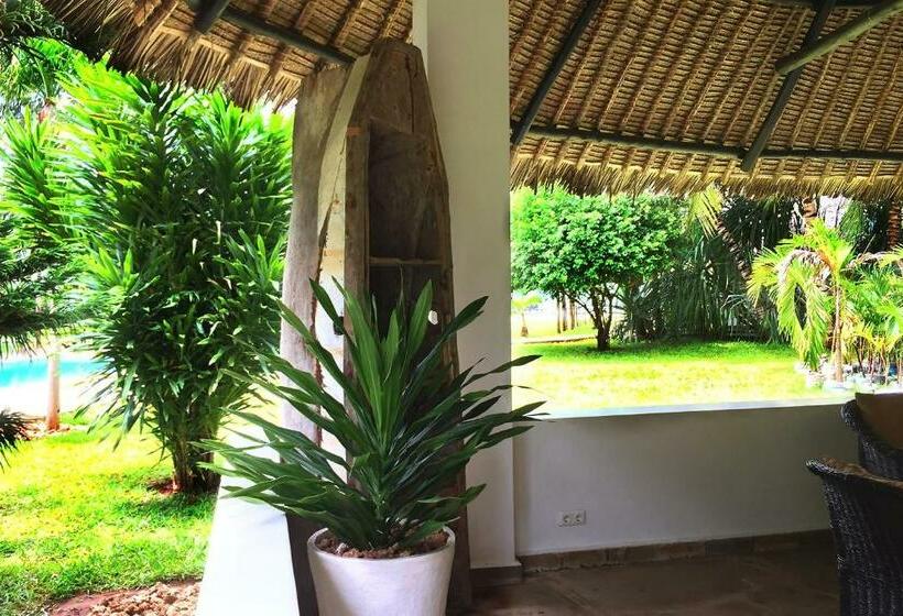 Bed and Breakfast Galu Ecolodge