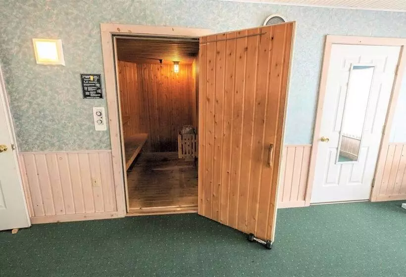 Motelli Mountain Host Motor Inn