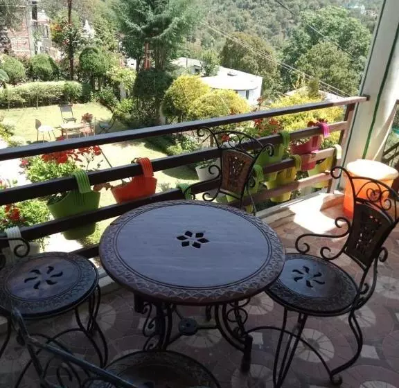 Retkeilymaja Ambika Cottages