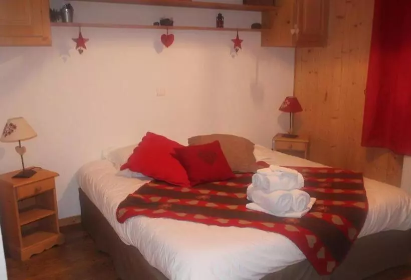 Bed And Breakfast Chalet Manava