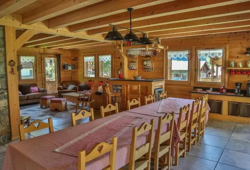 Bed And Breakfast Chalet Manava