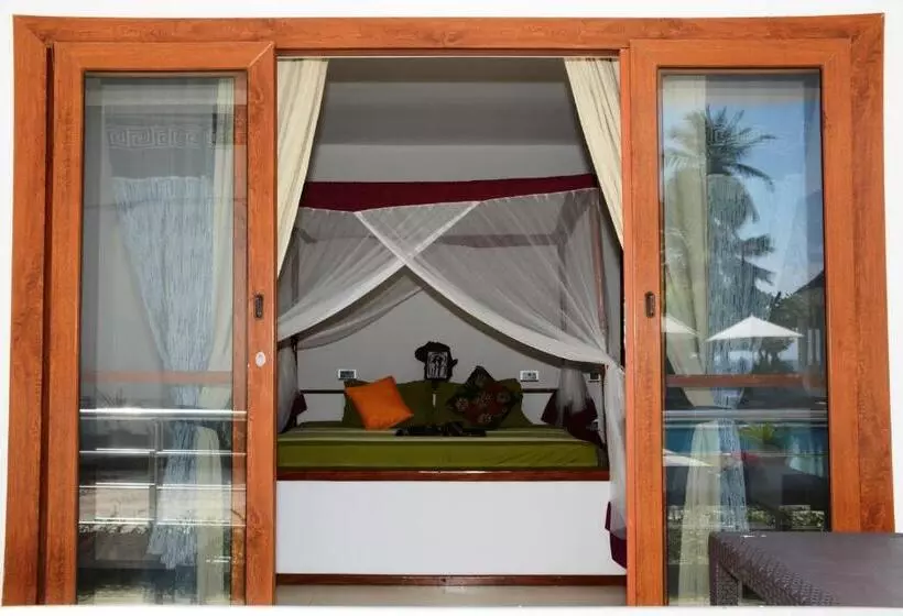 استراحتگاه Blu Marlin Village