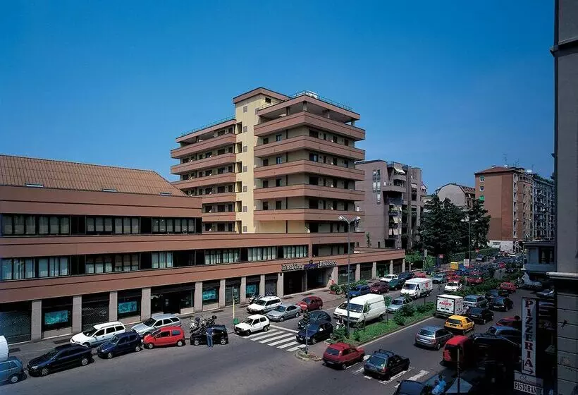 هتل Unaway & Residence Linea Uno Milano