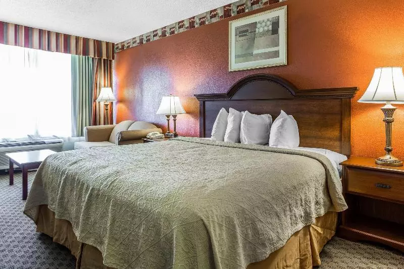 酒店 Baymont By Wyndham Walterboro