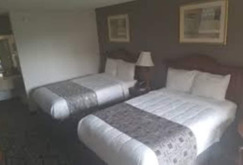 Отель Baymont By Wyndham Walterboro