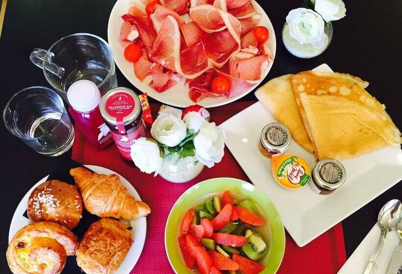 בית מלון כפרי Brise De Mer   Piscine Intérieure & Extérieure