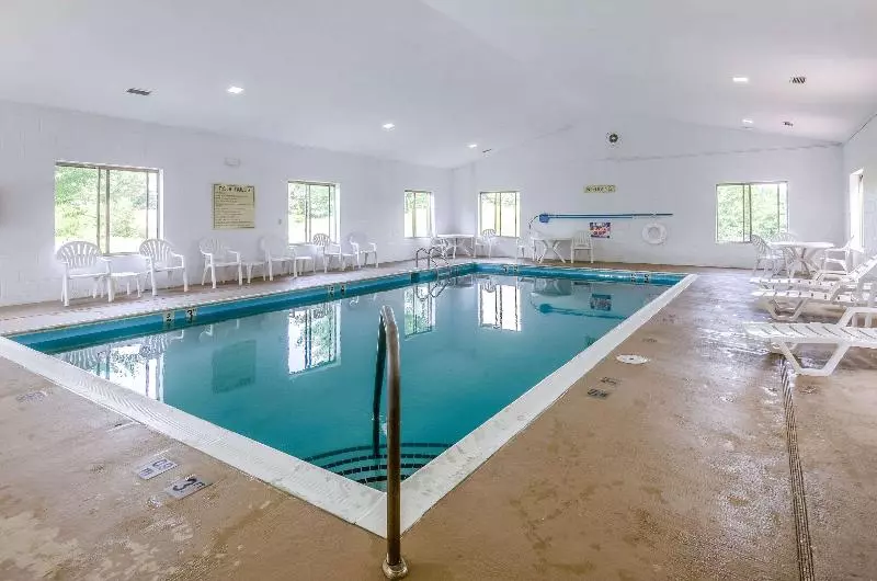 酒店 Comfort Inn & Suites Christiansburg I 81