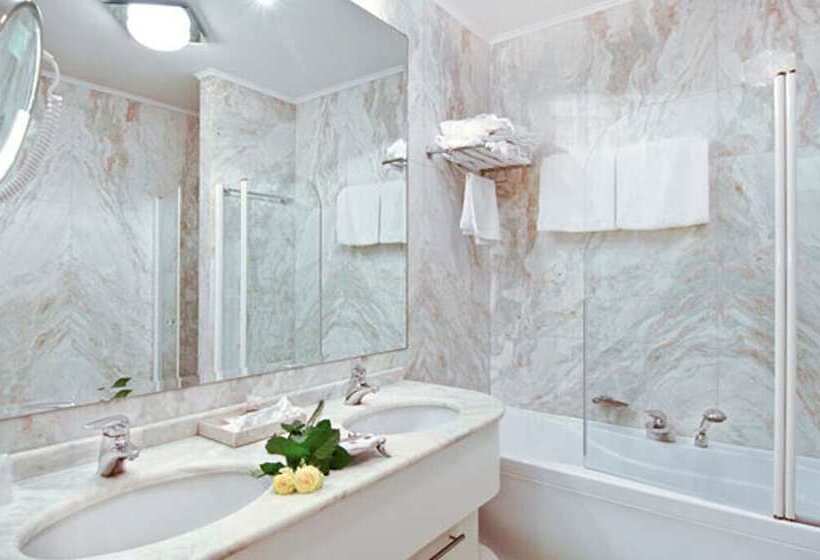 هتل Foscari Palace