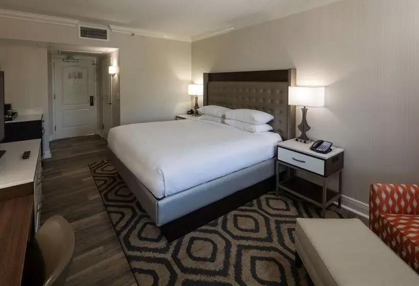 Отель Hilton St. Augustine Historic Bayfront