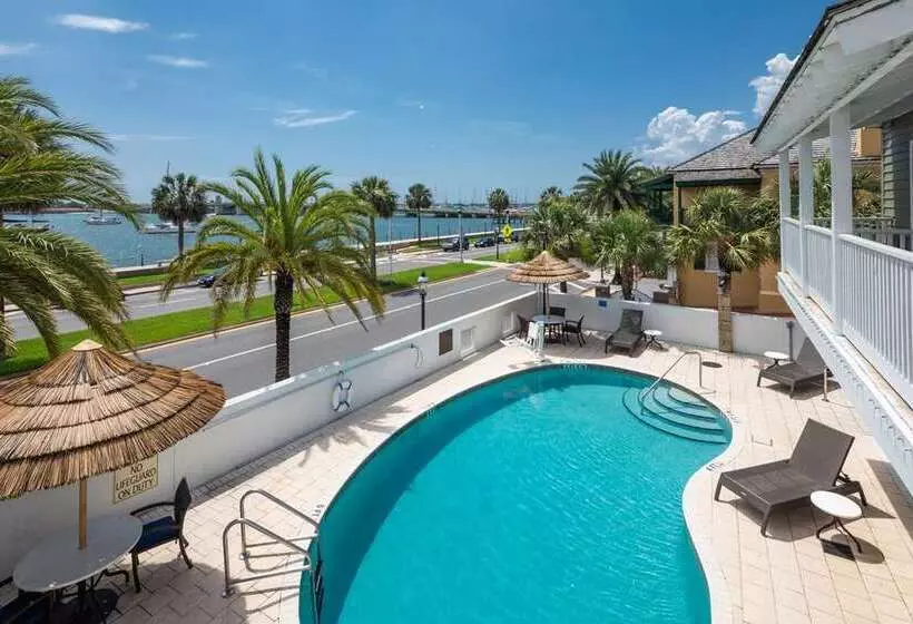 Отель Hilton St. Augustine Historic Bayfront