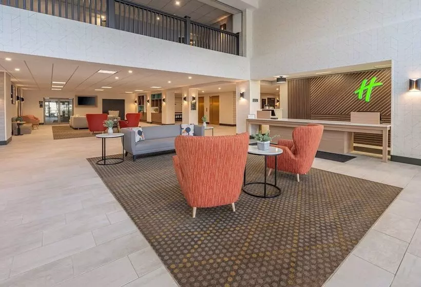 هتل Holiday Inn & Suites Wausau Rothschild, An Ihg