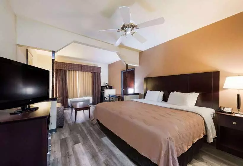 호텔 Quality Inn & Suites Terrell