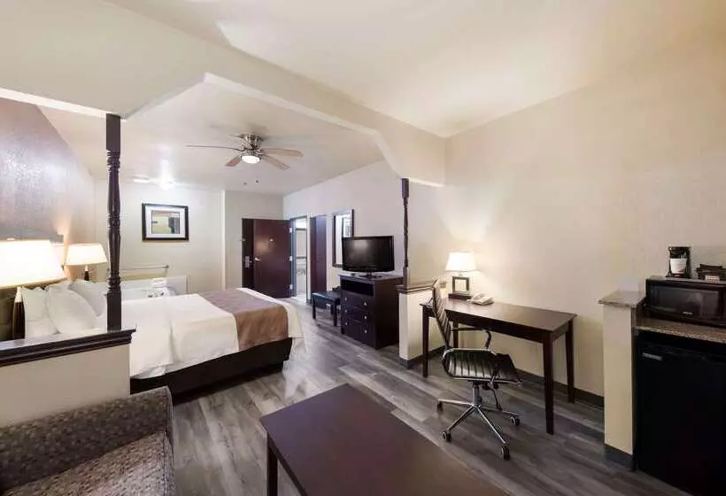 호텔 Quality Inn & Suites Terrell