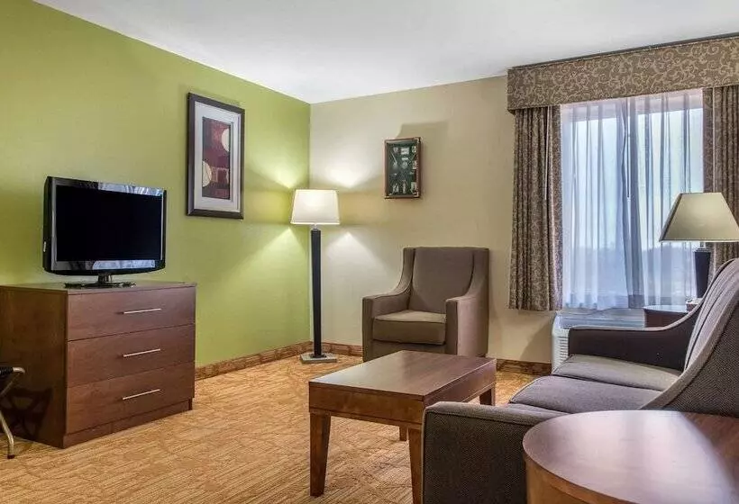 酒店 Quality Inn Jacksonville Near I72