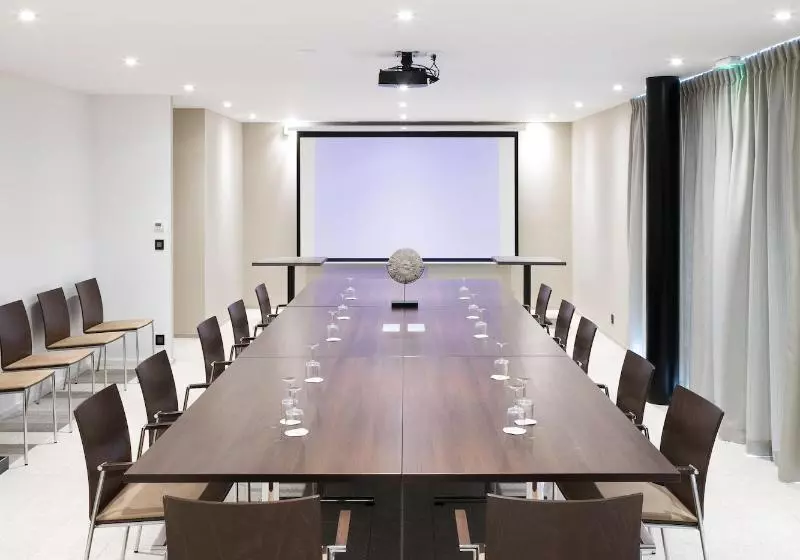 酒店 Relais & Chateaux Le Brittany & Spa