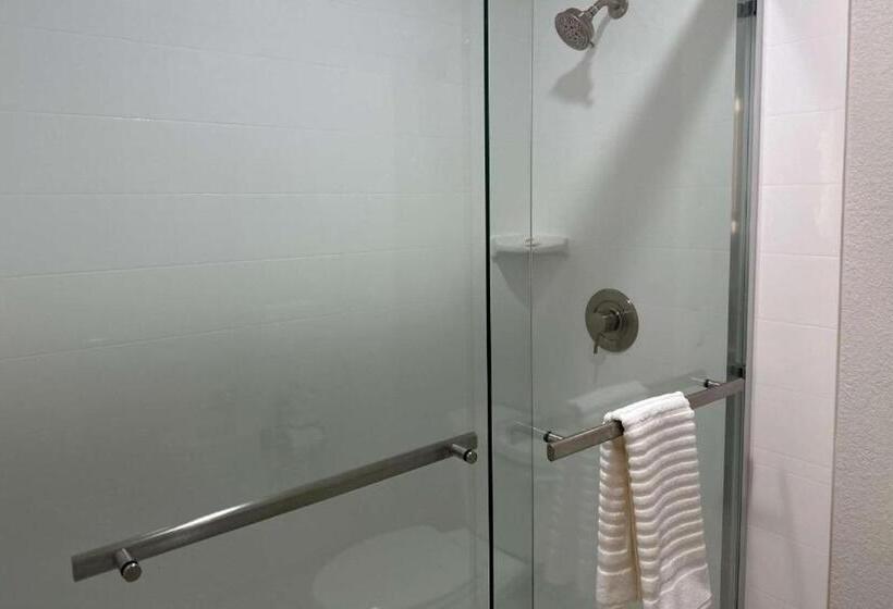 Hotel Comfort Inn Battle Mountain Midway Between Elko And Winnemucca