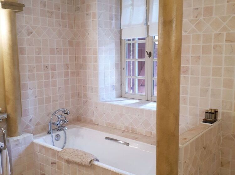 فندق Villa Catarie