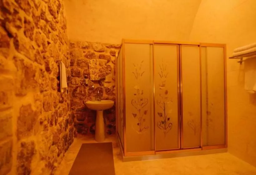 هتل Maristan Tarihi Konak