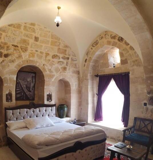 هتل Maristan Tarihi Konak