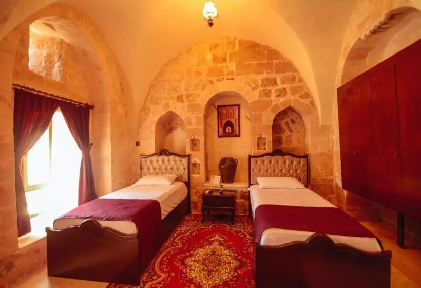 هتل Maristan Tarihi Konak