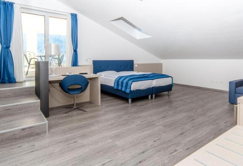 فندق Benacus Panoramic