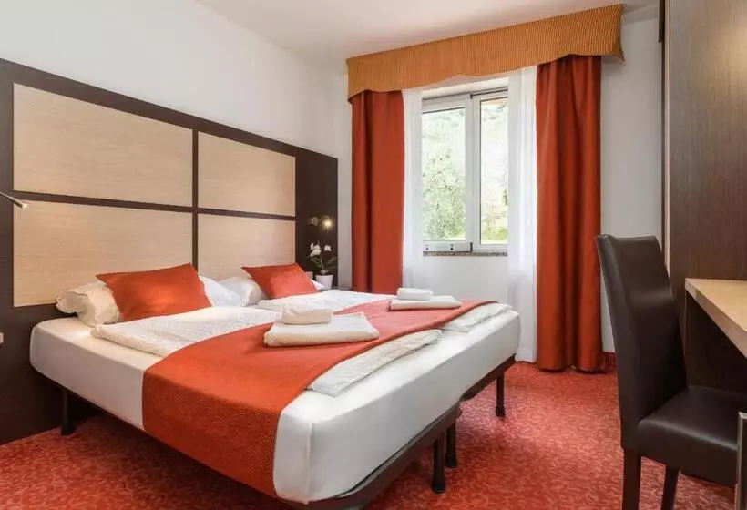 호텔 Benacus Panoramic