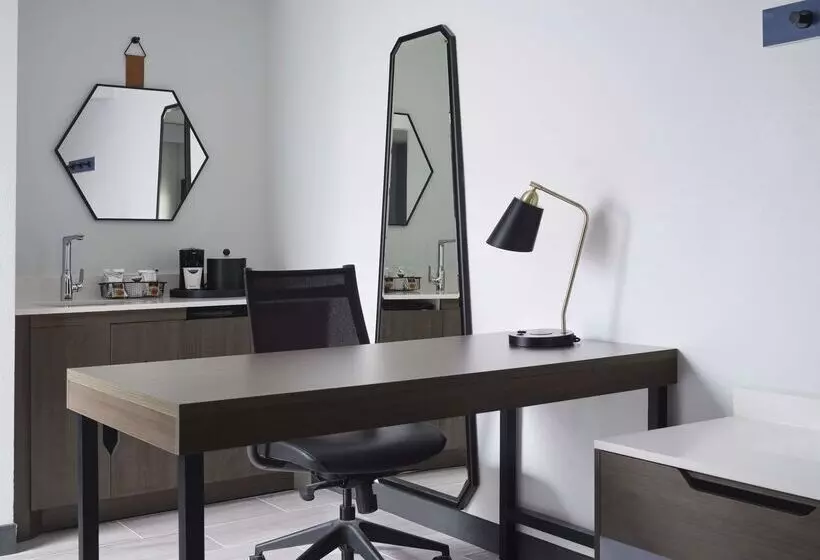 酒店 Hampton Inn & Suites Dallas Dfw Arpt W Sh 183 Hurst