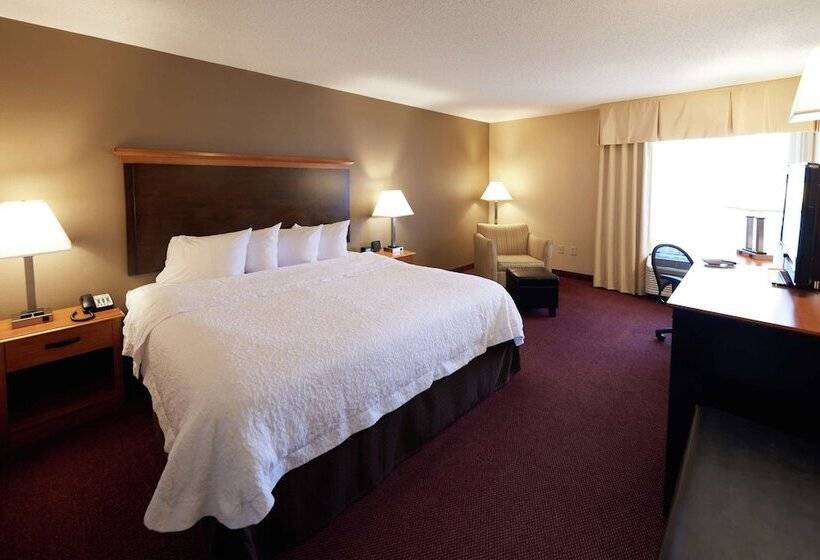 호텔 Hampton Inn Massillon