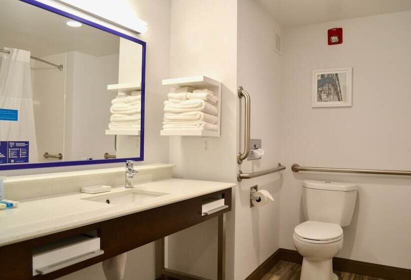 호텔 Hampton Inn Medina