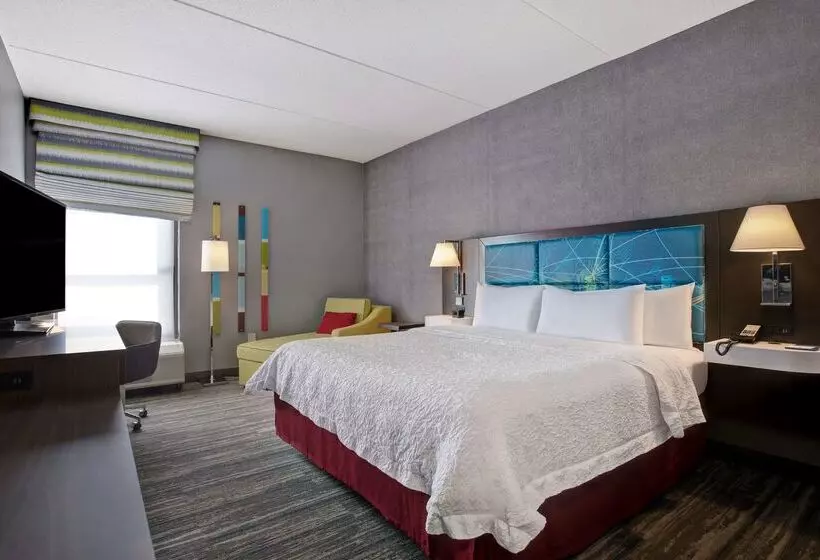 Отель Hampton Inn Olive Branch