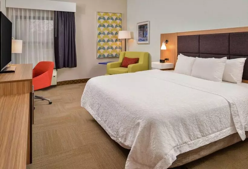 هتل Hampton Inn Raleigh/clayton I 40